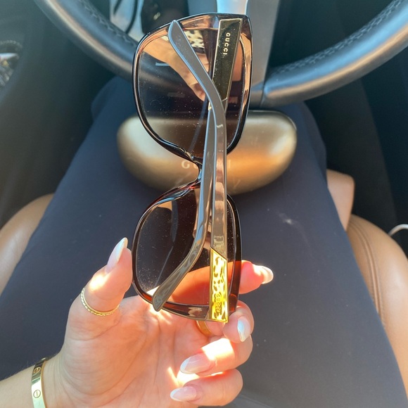 GUCCI SUNGLASSES - Picture 11 of 14